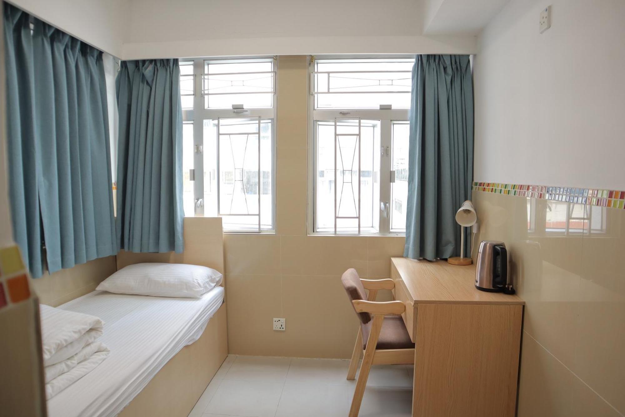 Comfort Hostel Гонконг Экстерьер фото